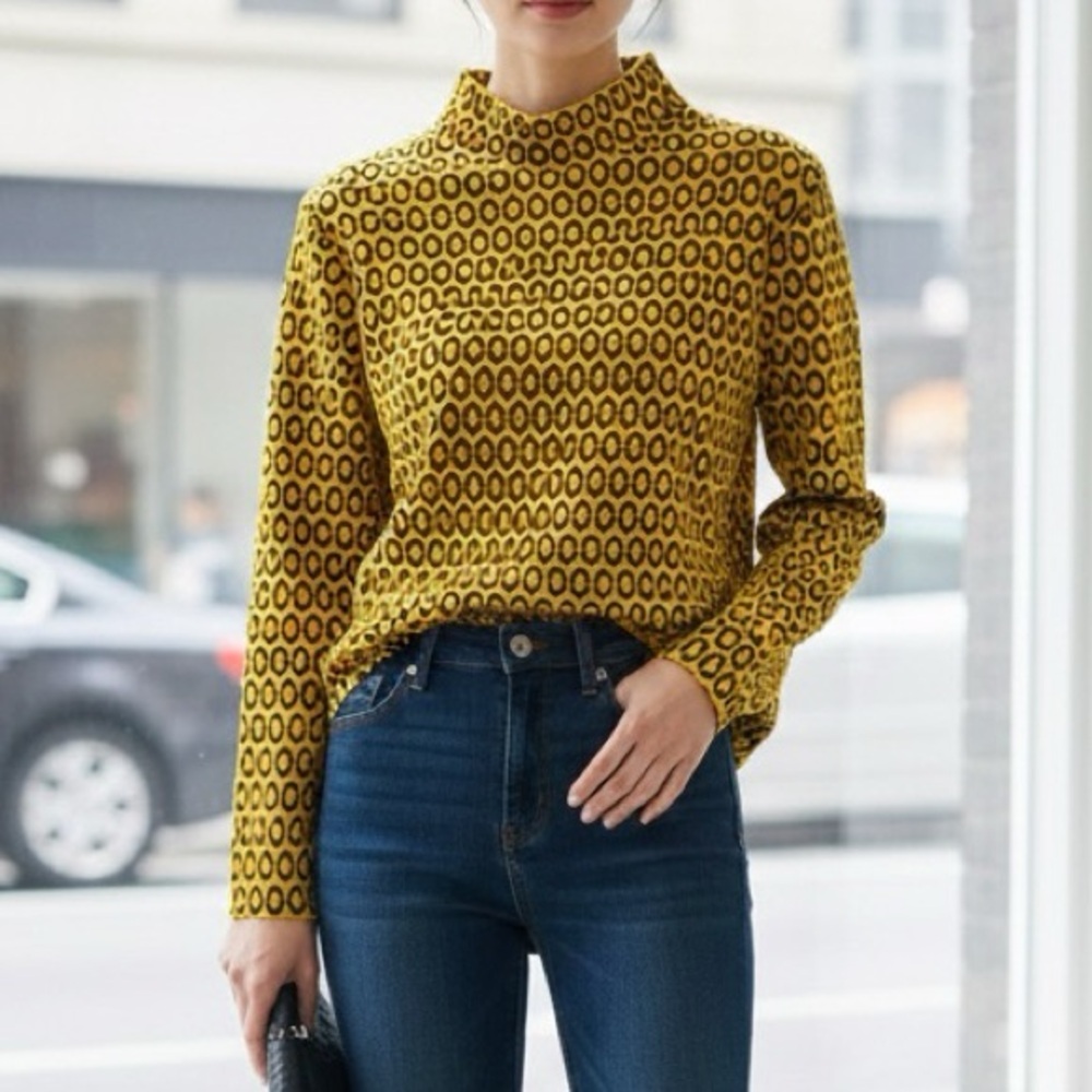 TOPSHOP Yellow Jacquard Geo Print Mock Neck Long Sleeve Pullover Size 6